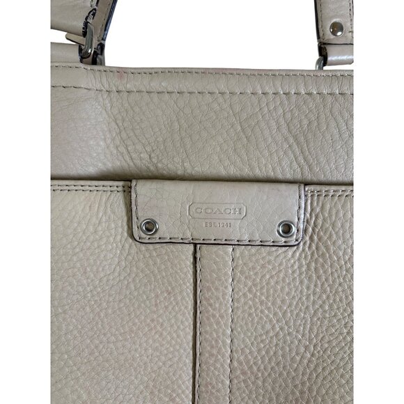 Coach Leather Tote Handbag Large 18" X 13 Carry On Tan Pebbled - Picture 4 of 10